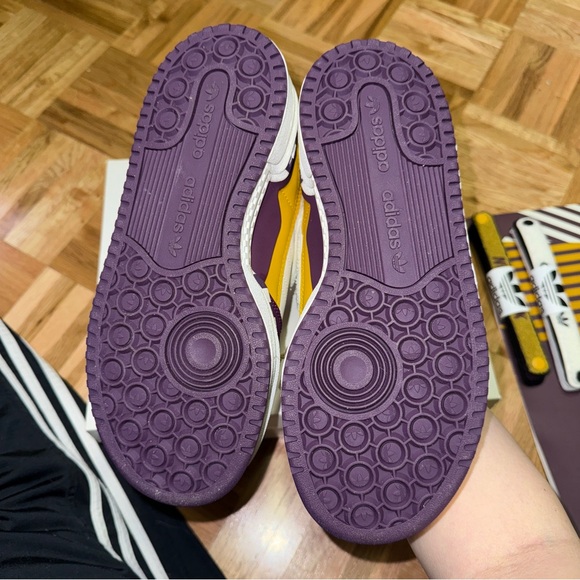 BNWT Adidas x Girls are Awesome triple platforum low - Picture 9 of 12